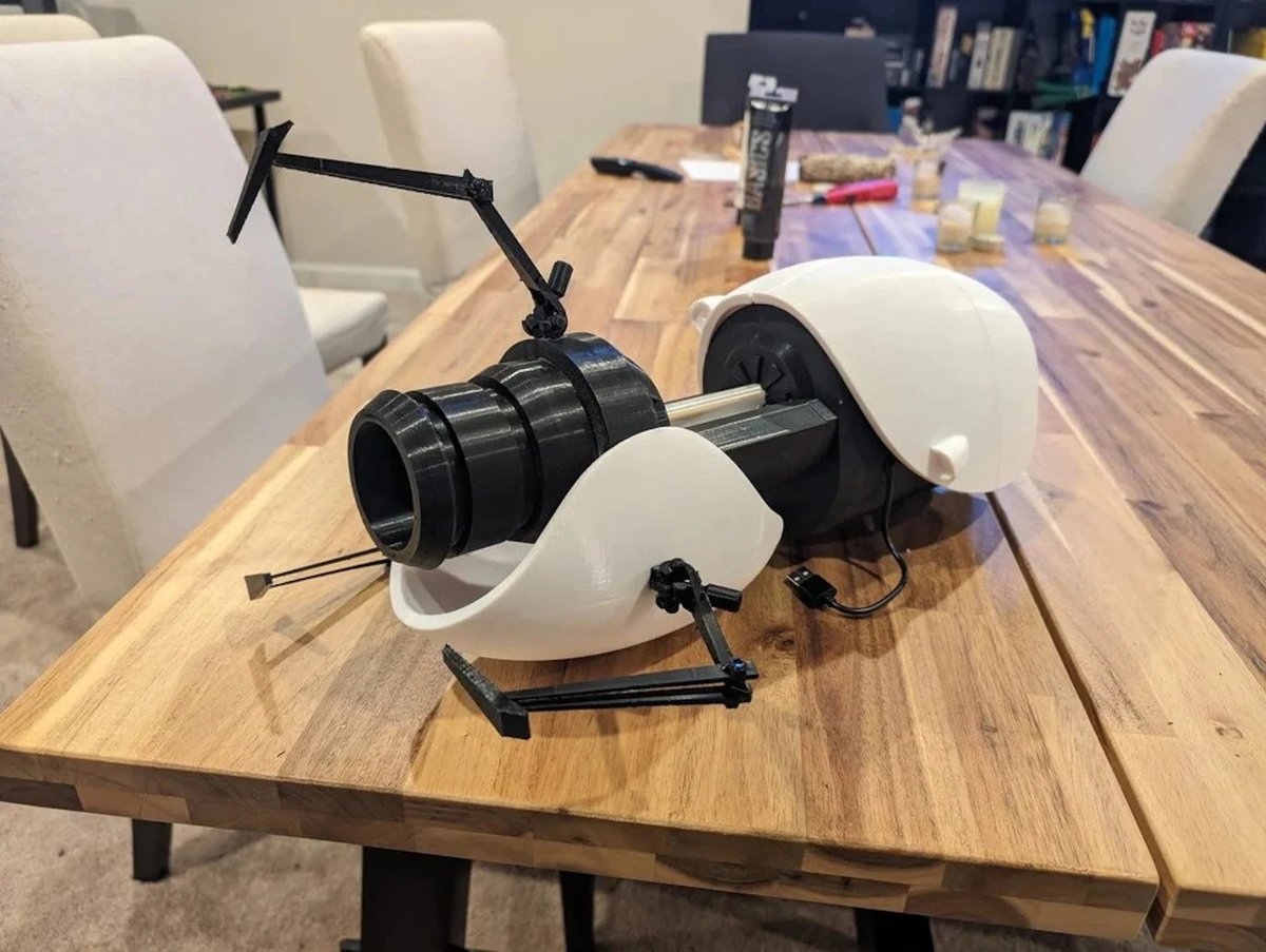 Crafting the ATM10 Portal Gun for Seamless Teleportation Adventures